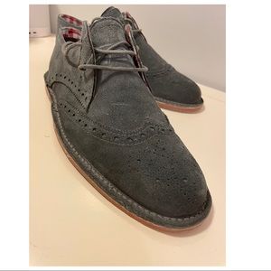Ben Sherman Mens Size 41 (8-8.5)